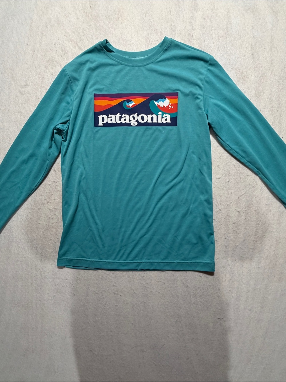 Patagonia Kids XL (14) Capilene Cool Daily Long Sleeve Shirt Teal Wave Graphic